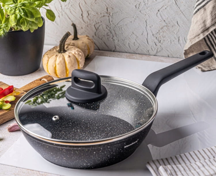 c6c8bd88aab8faa9e4e9c2d31c3d2c0a